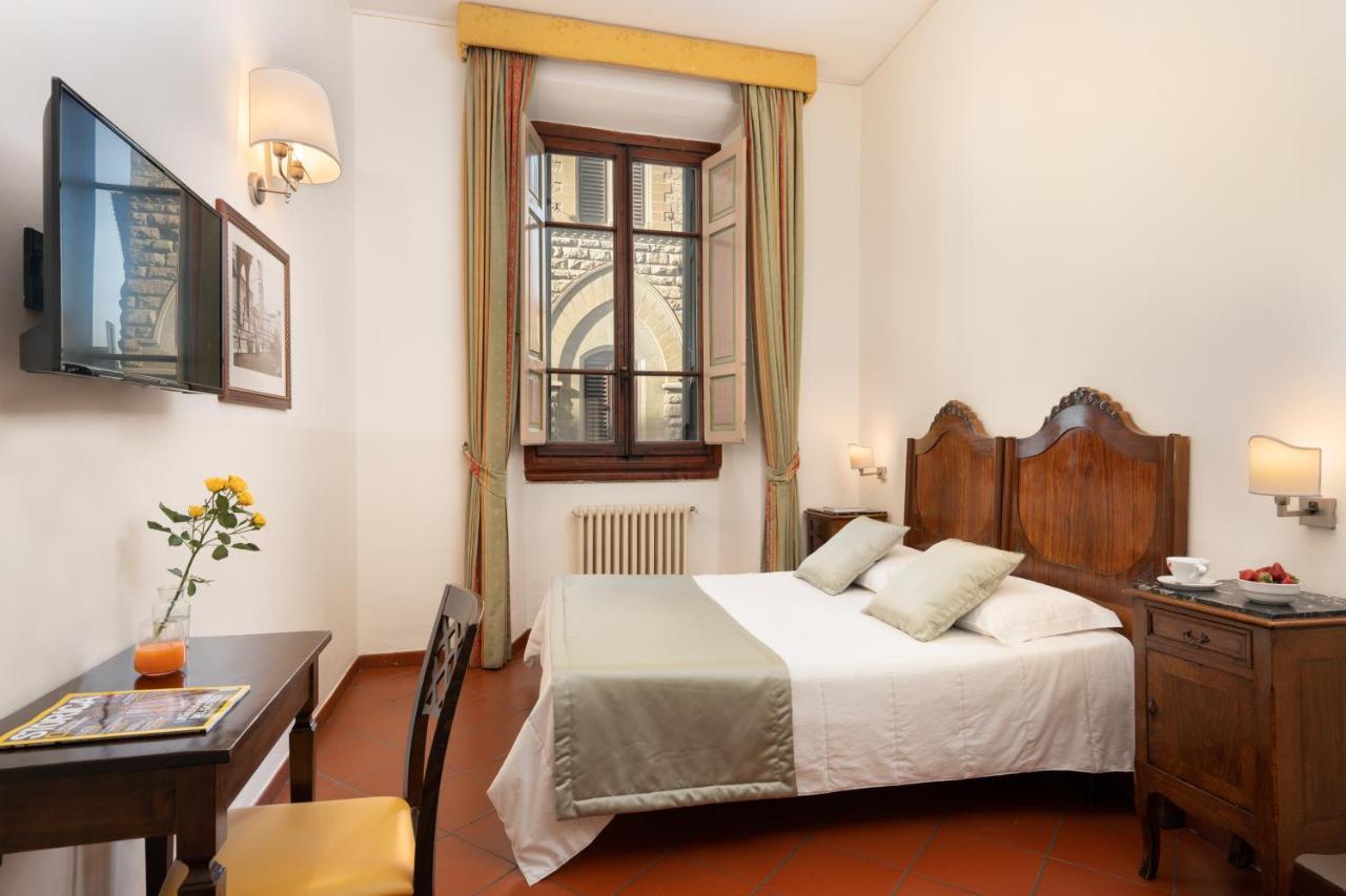 Hotel Cimabue Florenz Exterior foto